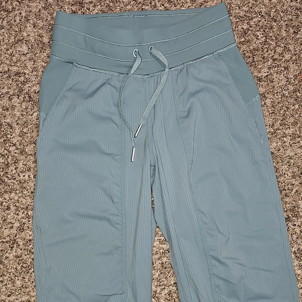 Lululemon Dance Stufio Joggers! Sz 0! Like a Blue/Green NWOTS!